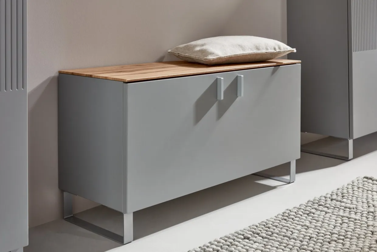 Dieter Knoll Garderobenbank CORTINA